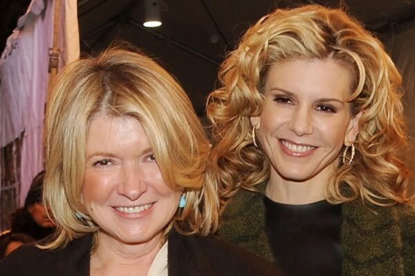 what does martha stewart daughter do?