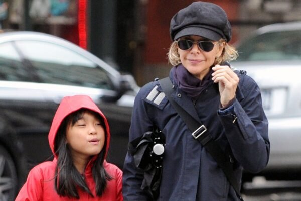 what does meg ryan's daughter do?