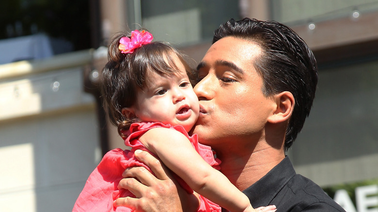 mario lopez daughter